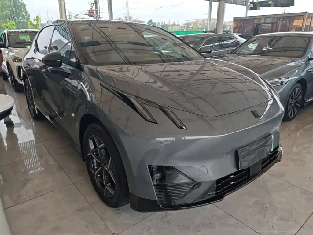 2025 Lynk & Co Z20