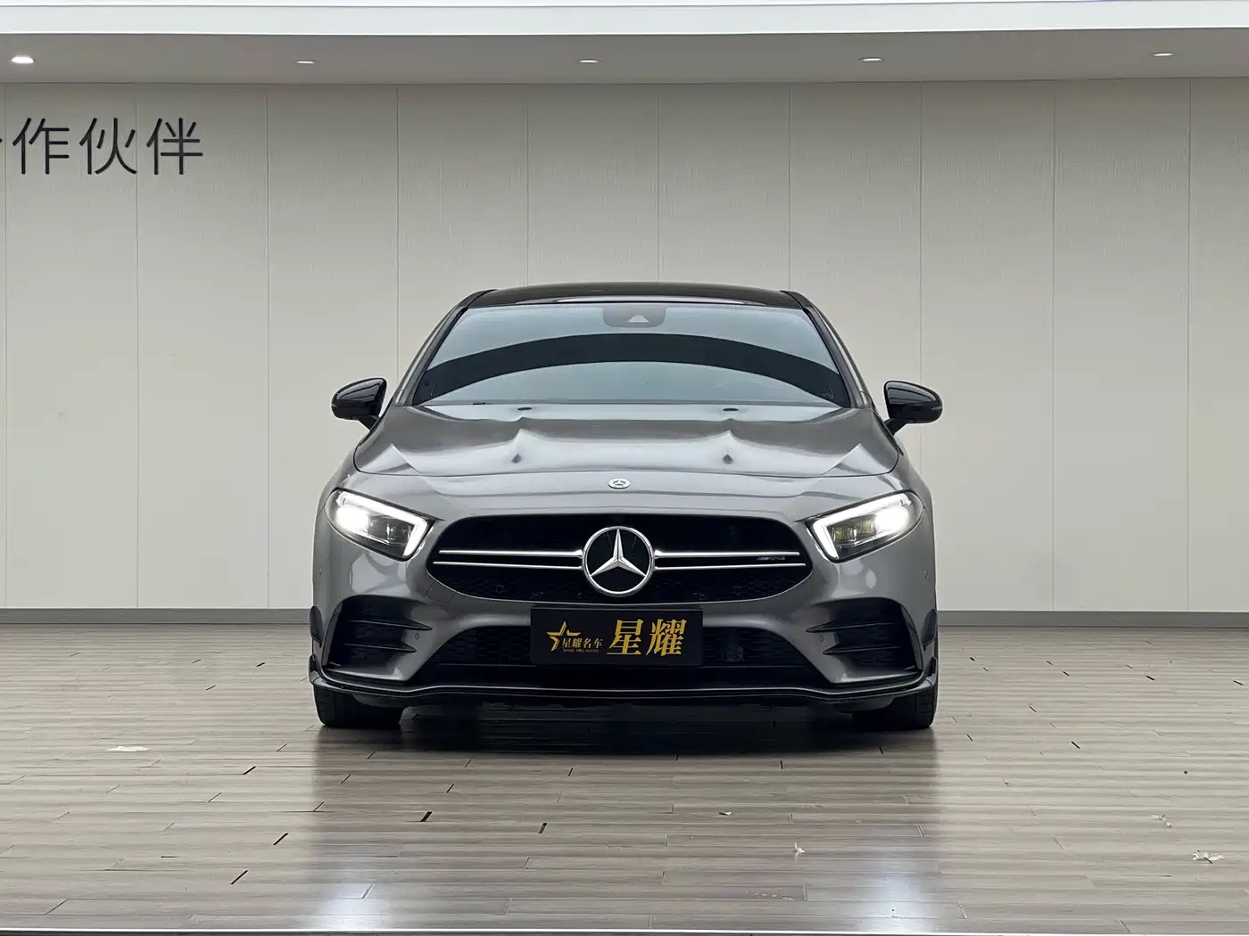 Mercedes-Benz A-Class AMG 2022 AMG A 35 L 4MATIC фото 5