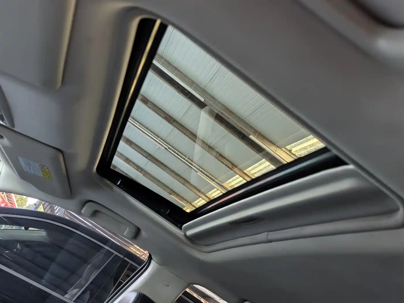 Mitsubishi Outlander 2019 2.0L 2WD Enjoy 5-Seater China VI фото 12