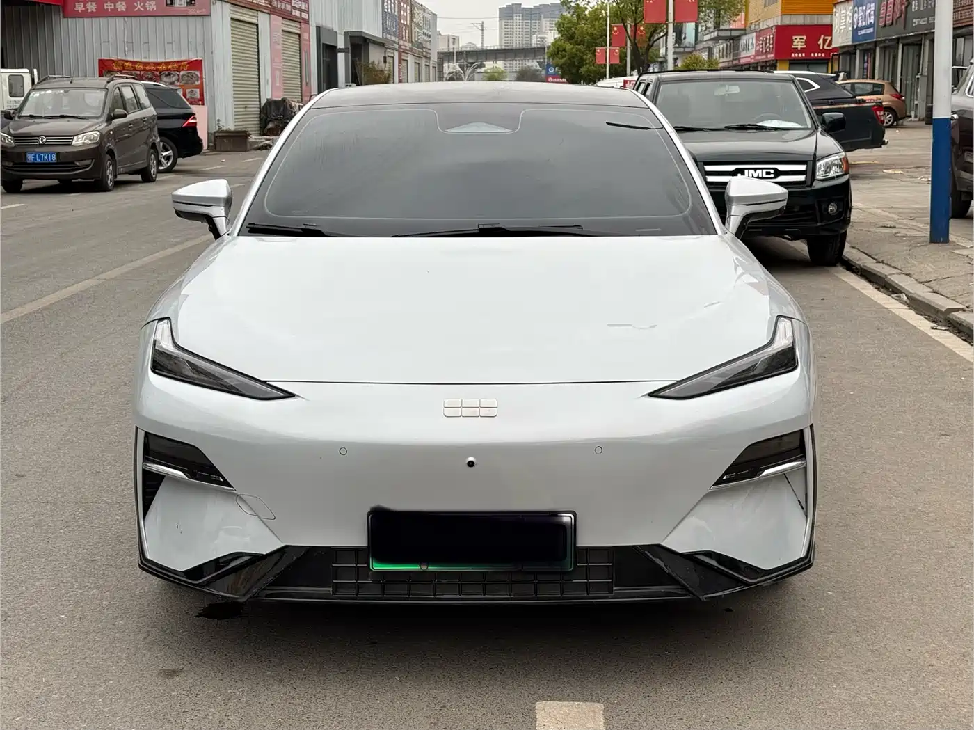 GEELY GALAXY GALAXY E8