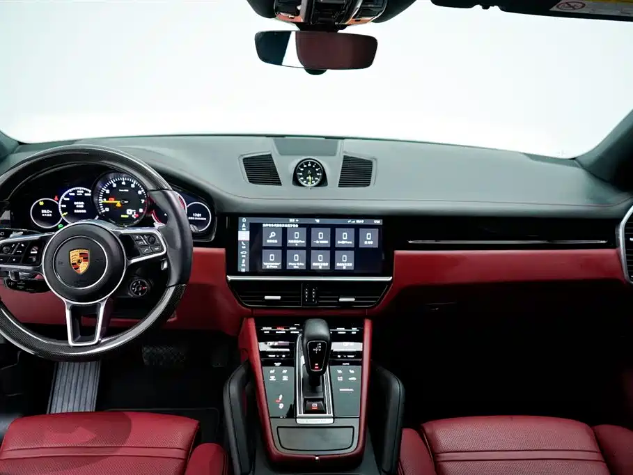 PORSCHE CAYENNE NEW ENERGY