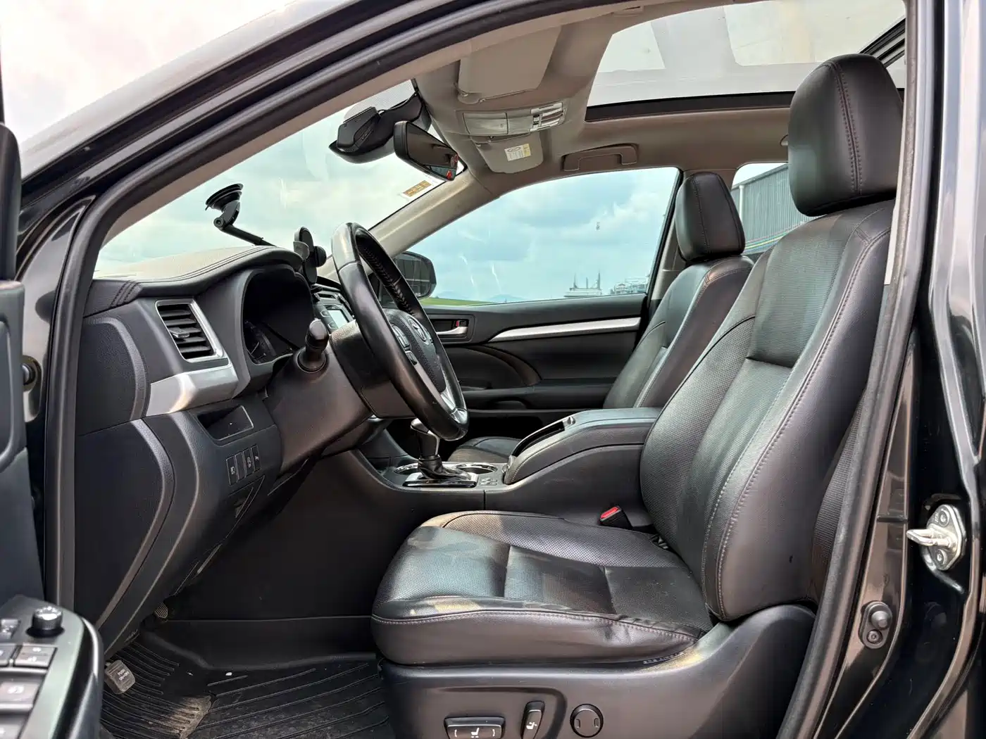 Toyota Highlander 2018 2.0T 4WD Luxury 7-seater (China V) фото 4