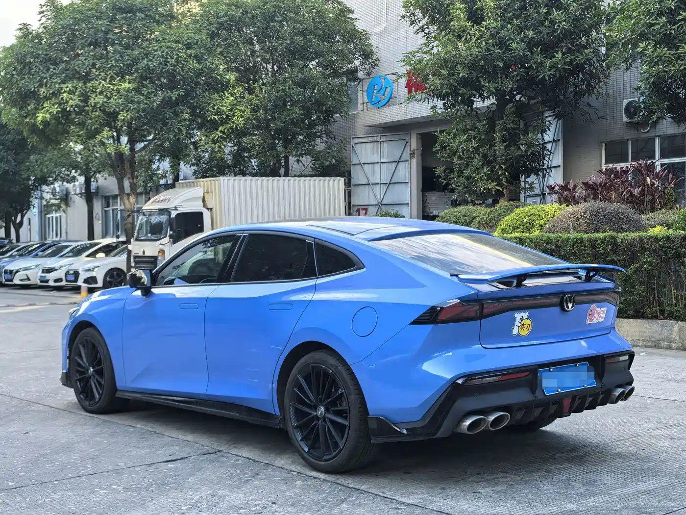 CHANGAN UNI-V