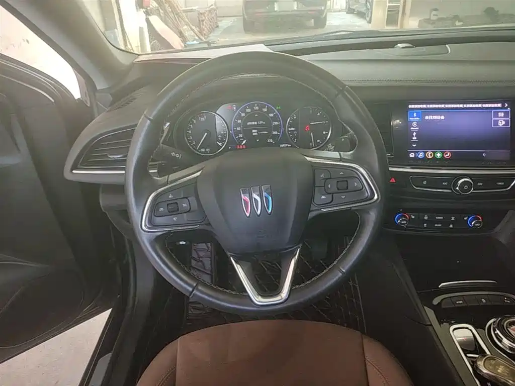 Buick Regal 2024 Model 28T Premium фото 11