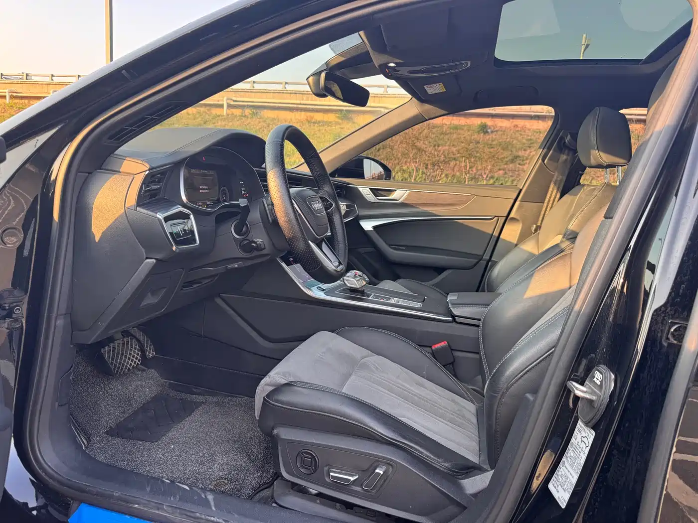 Audi A6L 2023 45 TFSI quattro Premium Dynamic фото 10