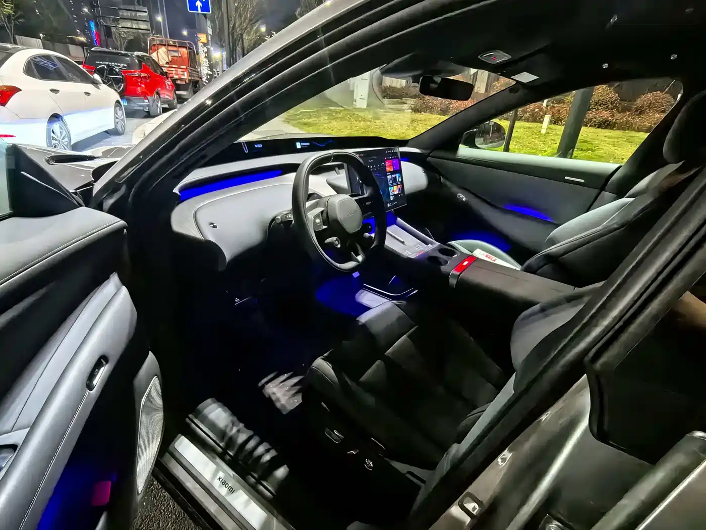 XIAOMI CAR XIAOMI YU7