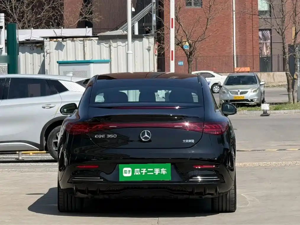 Mercedes-Benz EQE 2022 350 Luxury Edition фото 6