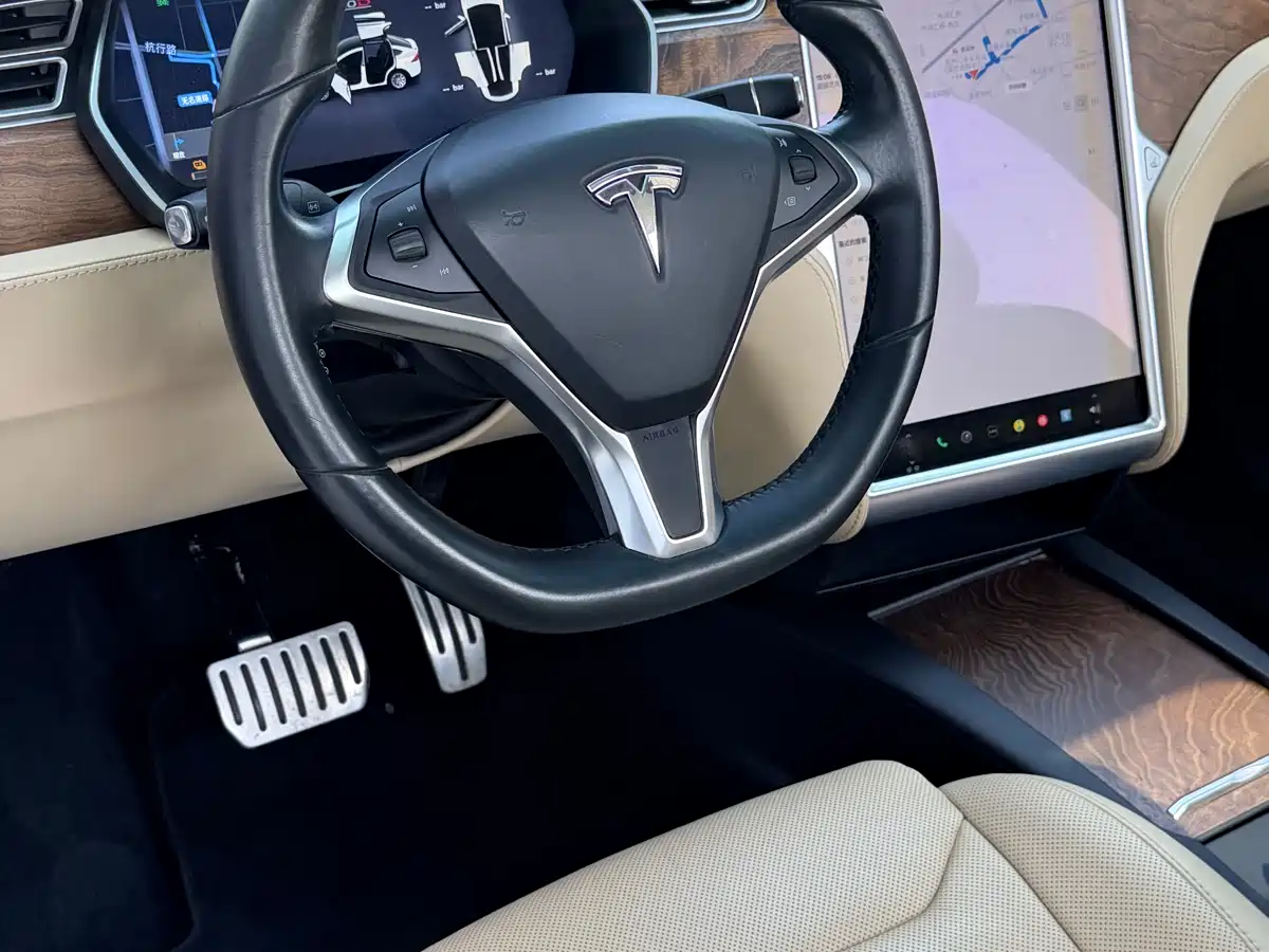Tesla Model X 2017 2016 Model X P100D Performance