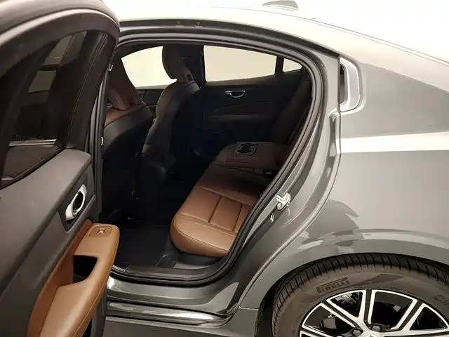 Volvo S60 2026 2026 B4 Smart Luxury Edition