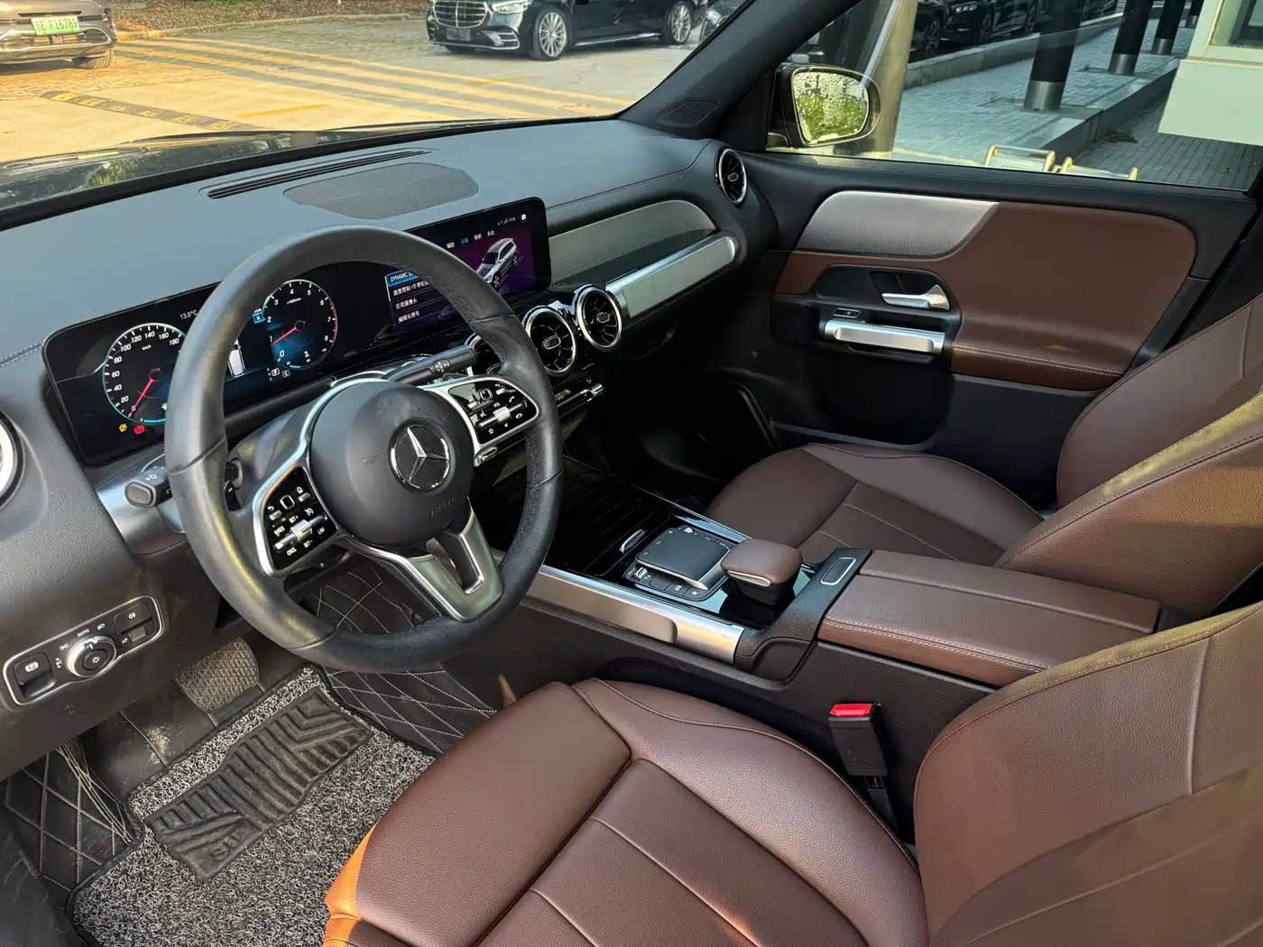 Mercedes-Benz GLB 2023 GLB 200 Dynamic фото 10