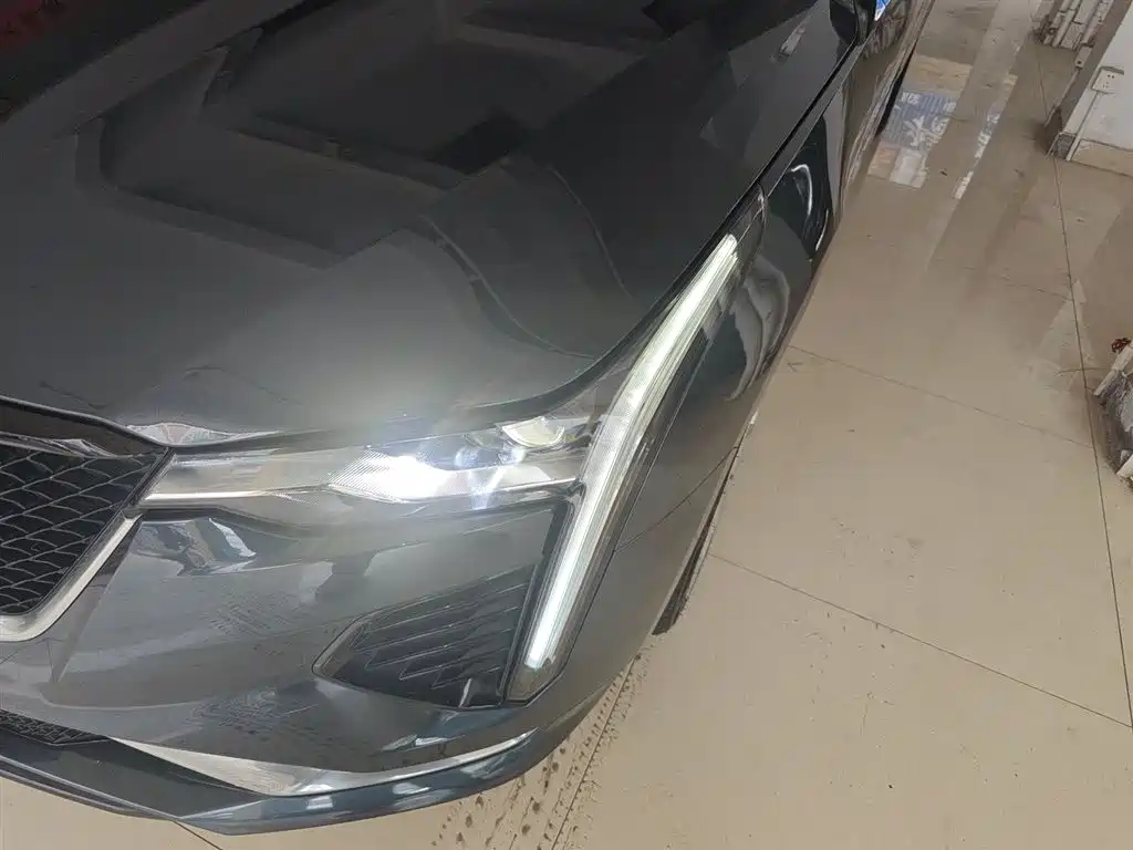 Cadillac CT4 2022 28T Fashion Style фото 24