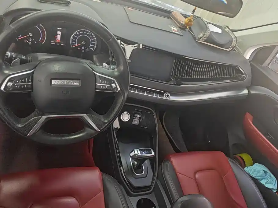 Haval H2s 2018 2018 Red Label 1.5T DCT Luxury Model