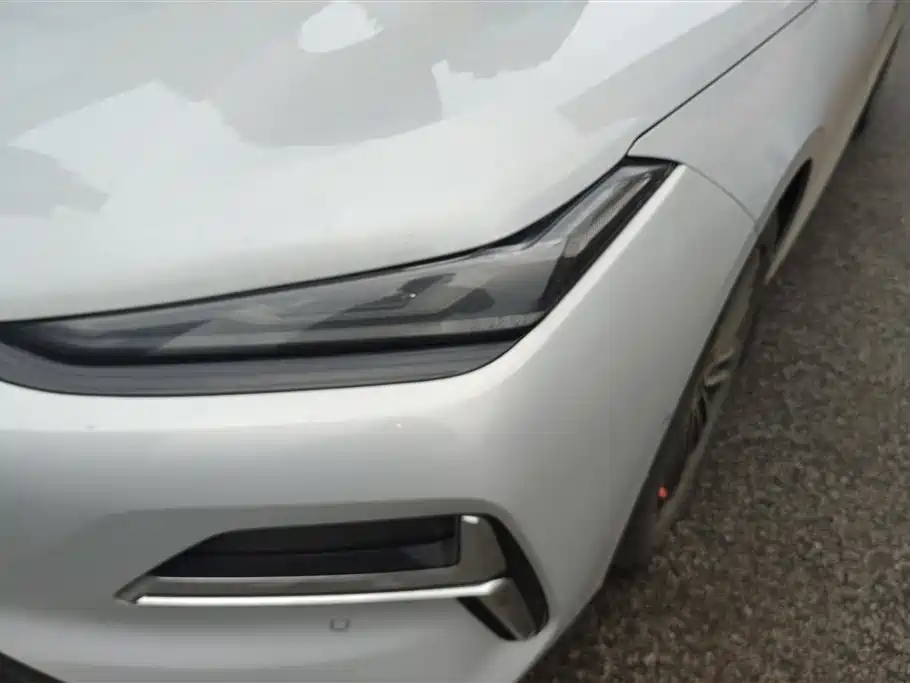 GEELY GALAXY GALAXY SPARKLE 8