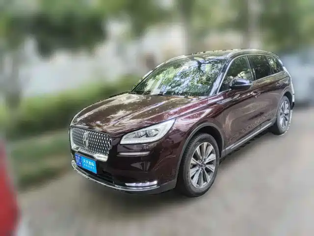 Lincoln Adventurer 2020 2.0T 2WD Premium Elegance Edition — фото 1