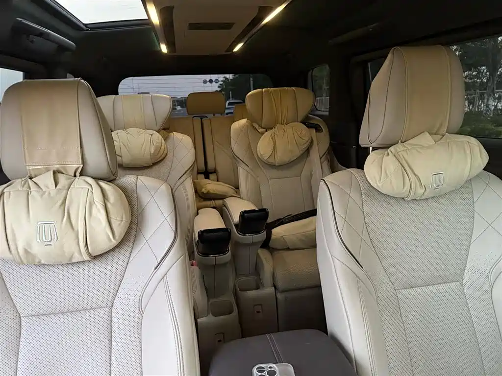 Toyota Vellfire 2023 Crown Hybrid 2.5L HV Premium фото 10