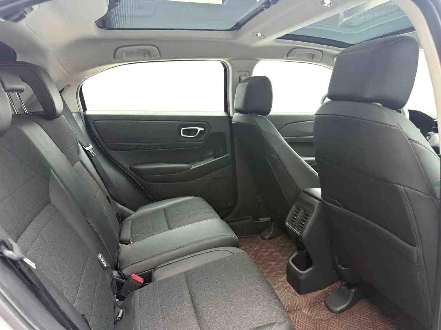 صورة 9 - Honda Vezel