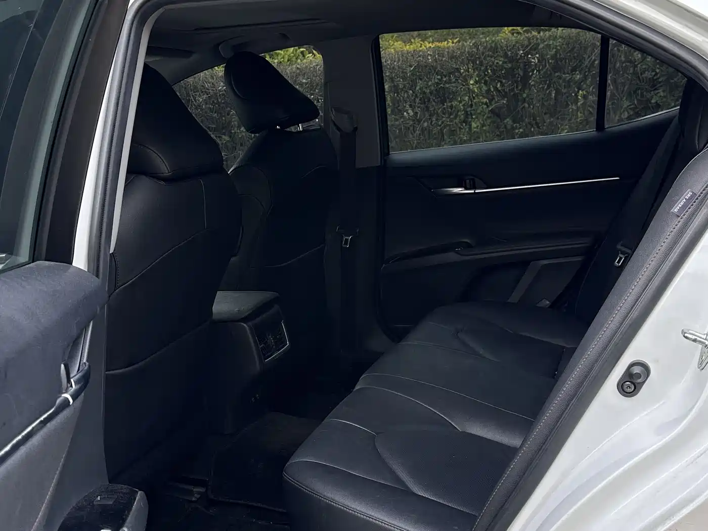 Toyota Camry 2021 2.0E Elite Edition фото 8