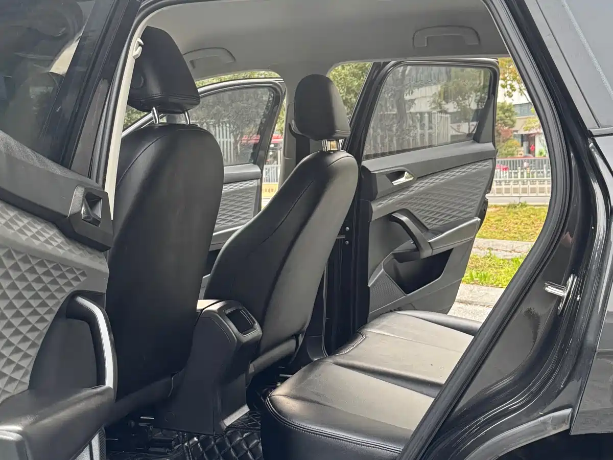 Volkswagen Tharu 2022 280TSI 2WD Trend фото 13