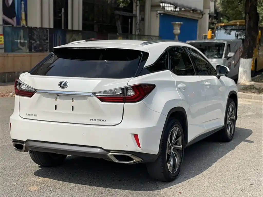 LEXUS RX