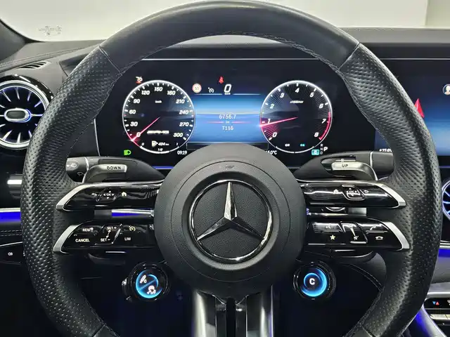 Mercedes-Benz AMG GT 2025 AMG GT 50 4-Door Coupe China Special Edition — фото 5