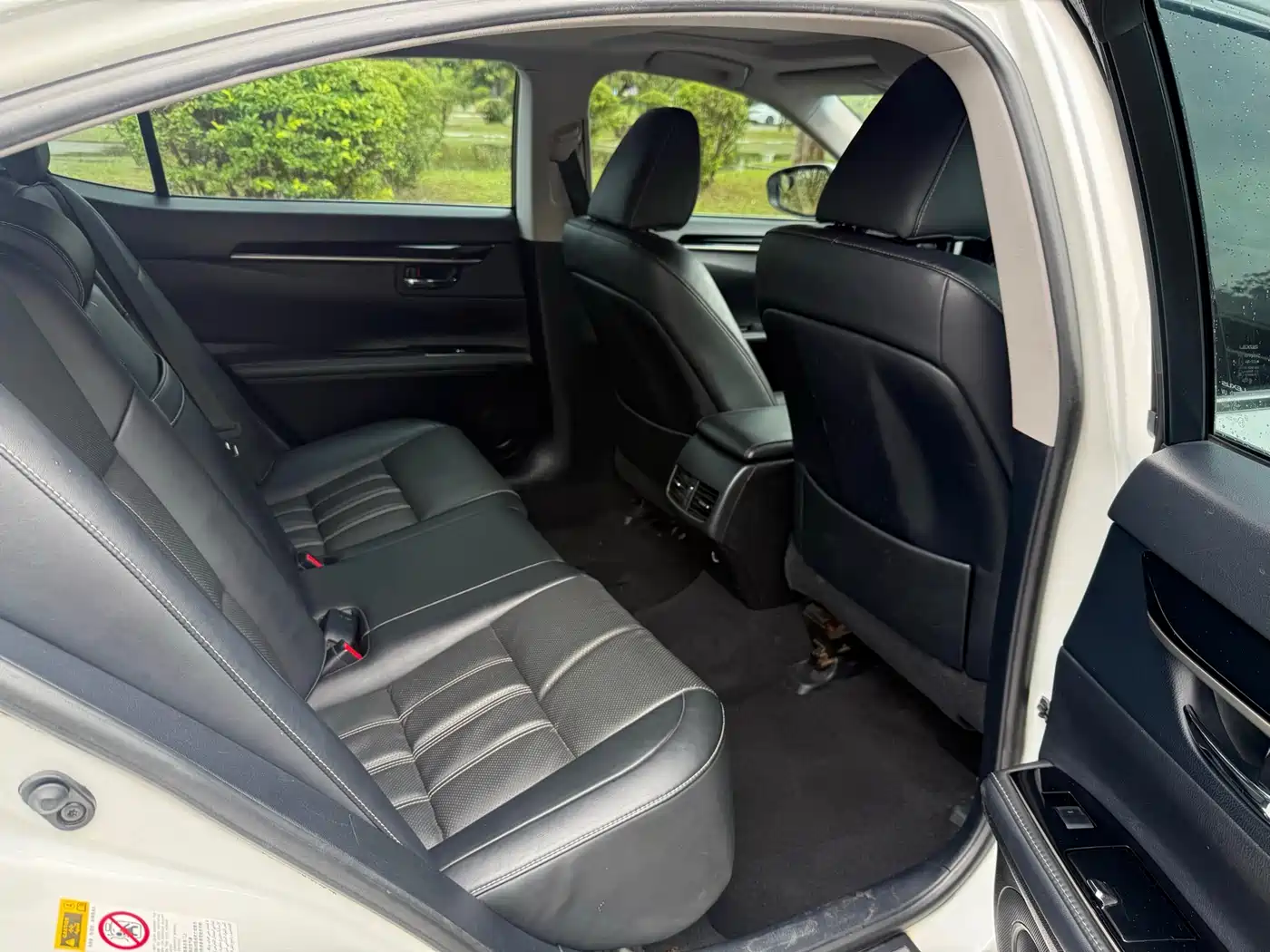Lexus ES 2015 200 Elite Edition фото 10