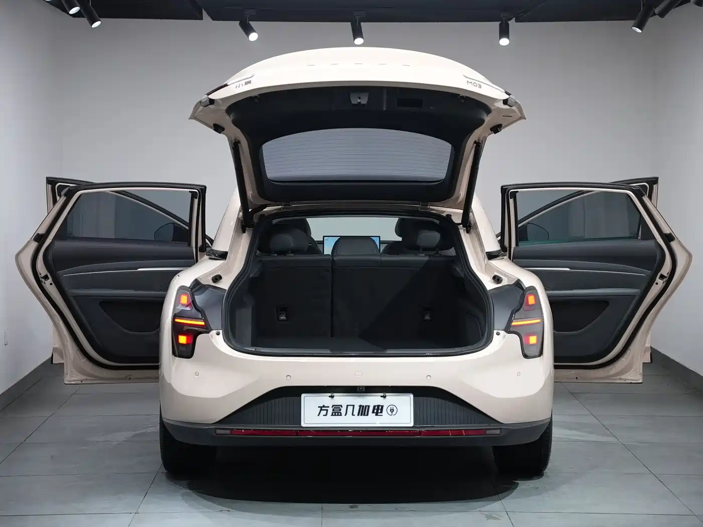 XIAOPENG MONA M03