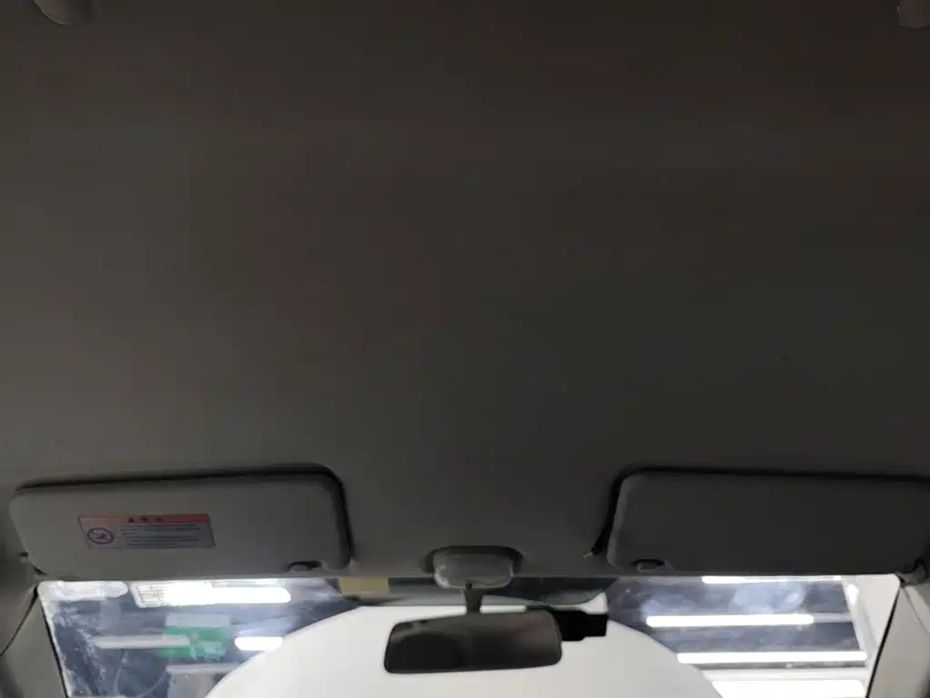 Photo 18 - Suzuki Alto