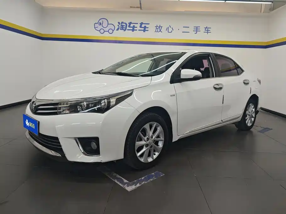 Фото 1 - Toyota Corolla