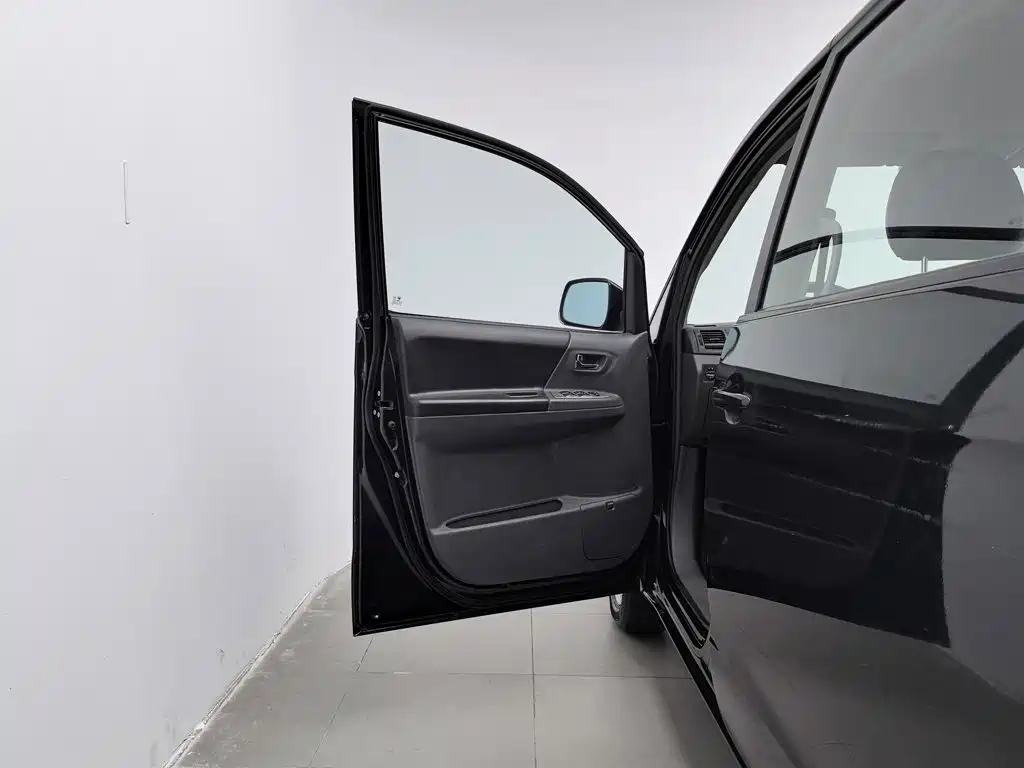 Great Wall V80 2013 2013 1.5T Manual Elegant