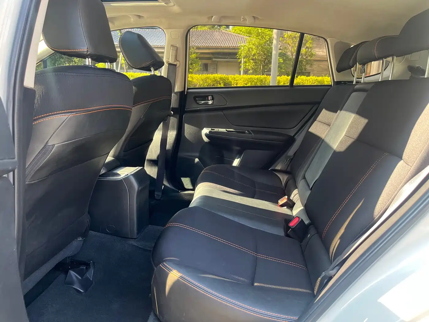 Subaru XV 2014 2.0i Comfort фото 8