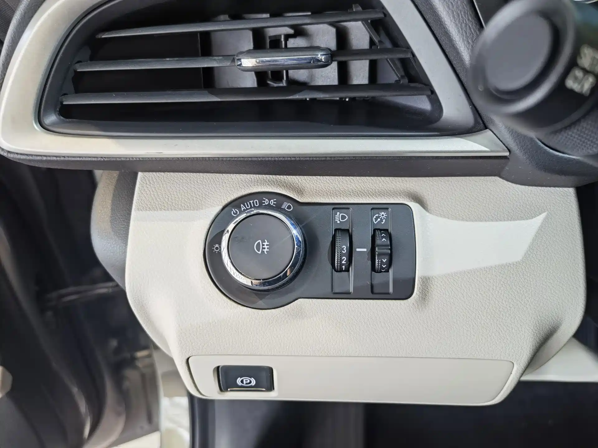 Фото 6 - Buick GL6