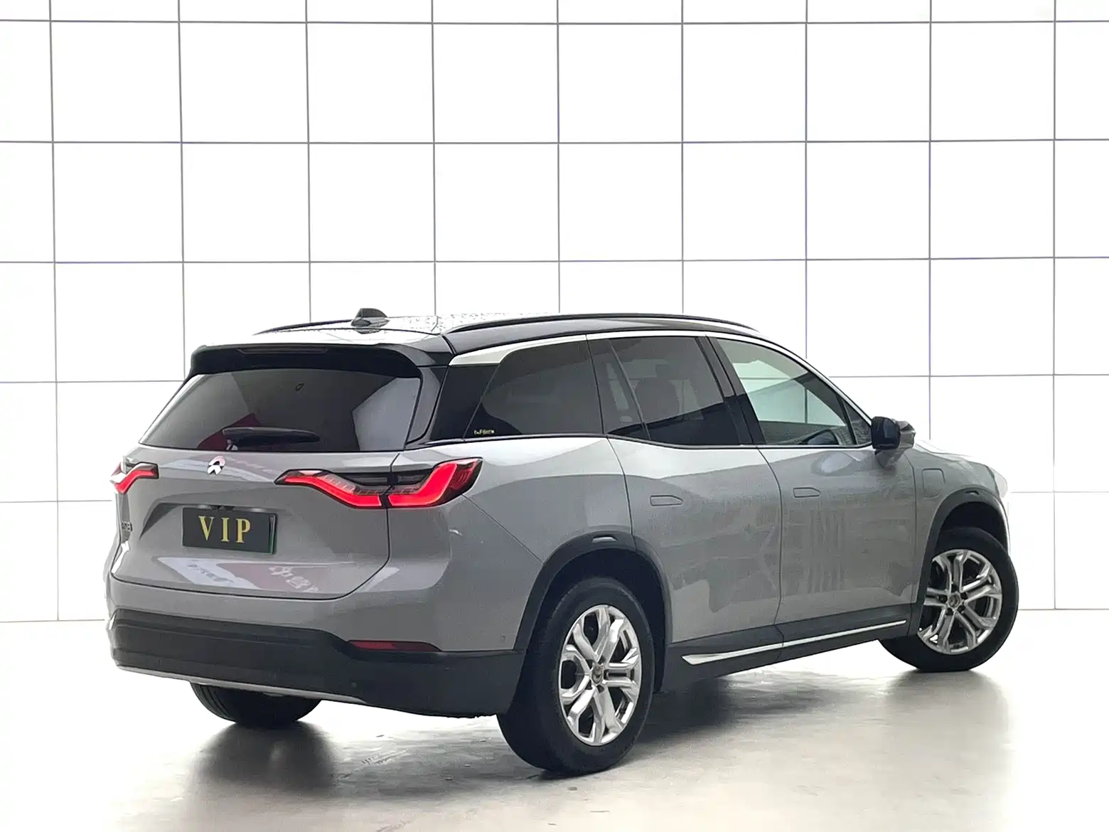 Фото 3 - NIO ES8