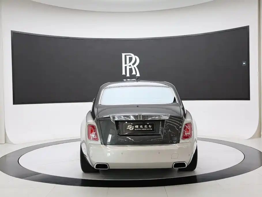 Rolls-Royce Phantom 2020 2018 6.7T Long Wheelbase Version