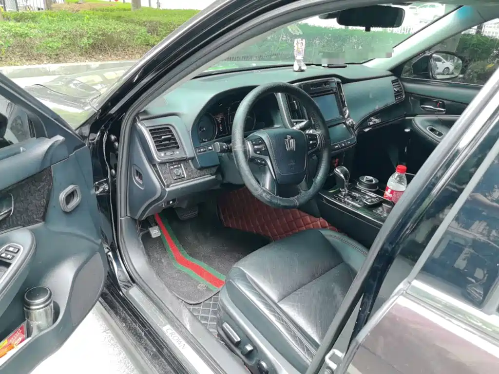 Toyota Crown 2019 2018 2.0T Fashion Edition