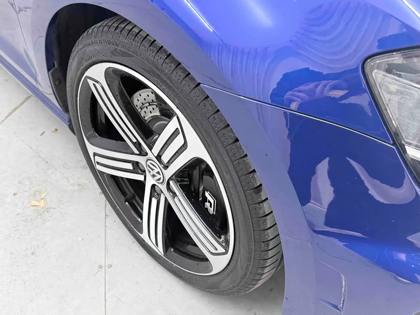 Volkswagen Golf (Import) 2015 2.0TSI R фото 23