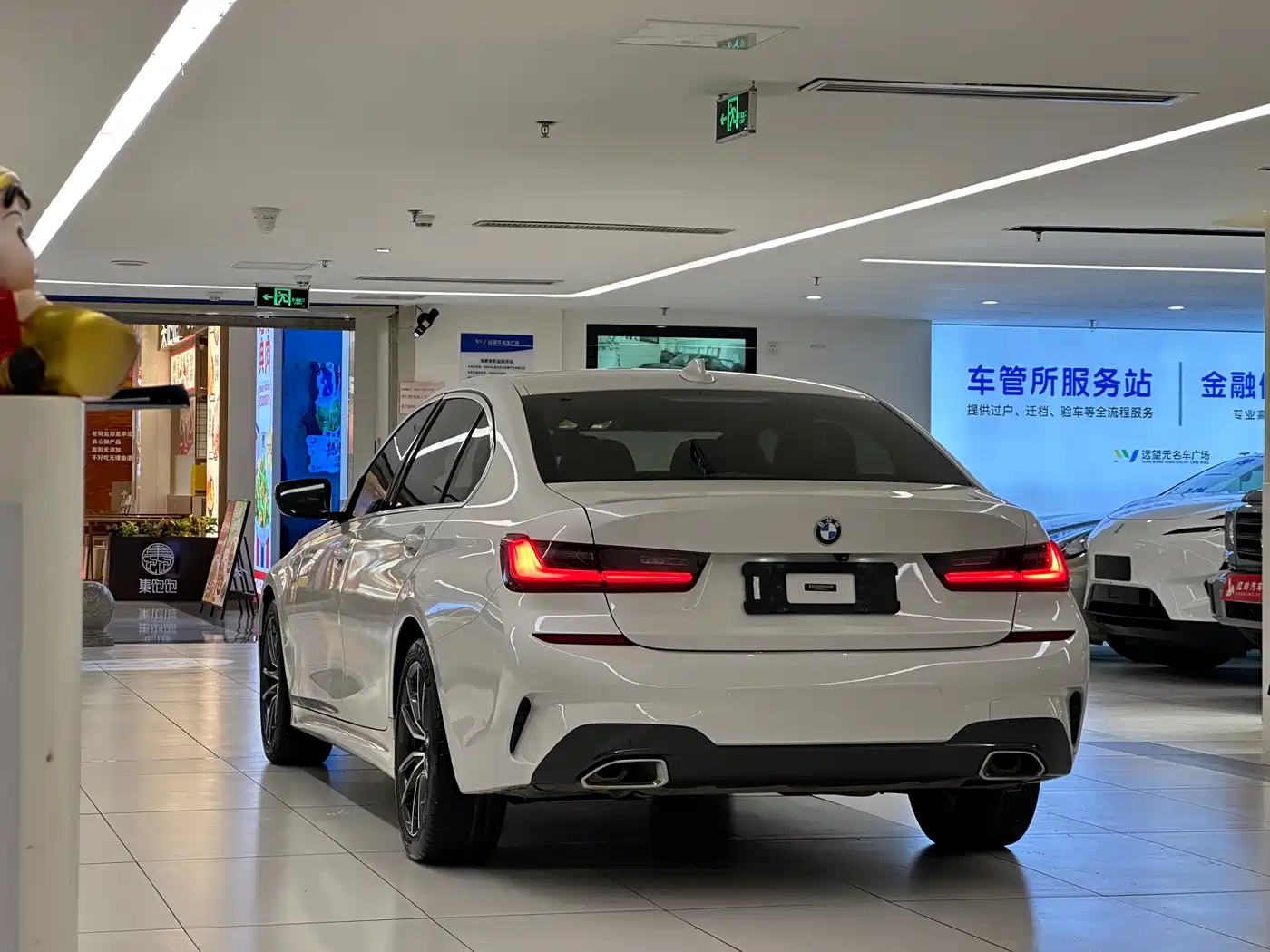 BMW 3 Series 2020 320Li M Sport Package фото 7
