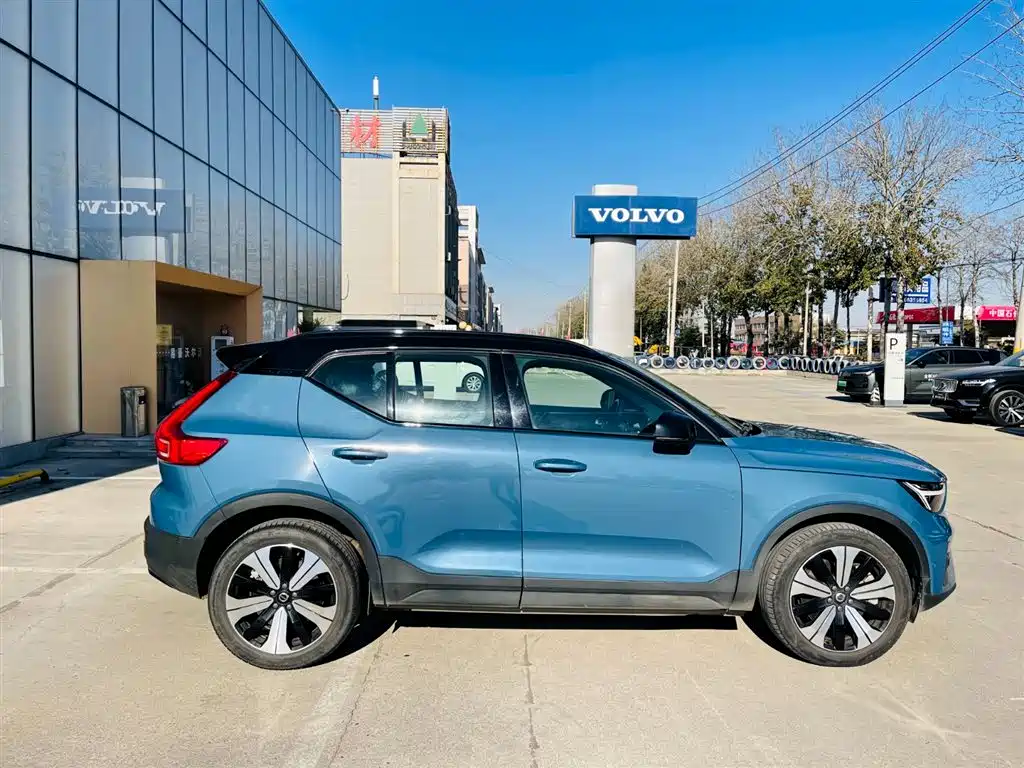 VOLVO XC40 NEW ENERGY