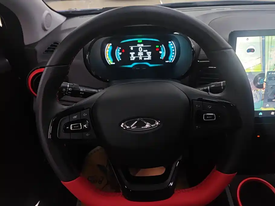 QQ New Energy Little Ant 2025 2024 Facelift Youth Edition 251km Passion 25.05kWh