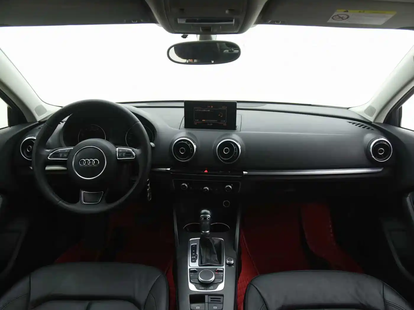 Audi A3 2014 Limousine 35 TFSI Auto Comfort фото 5