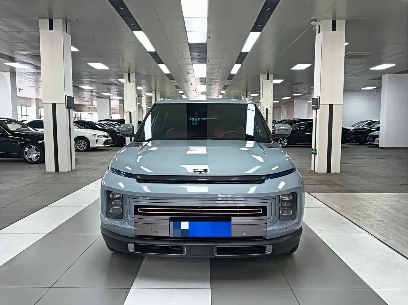 Фото 3 - Geely ICON