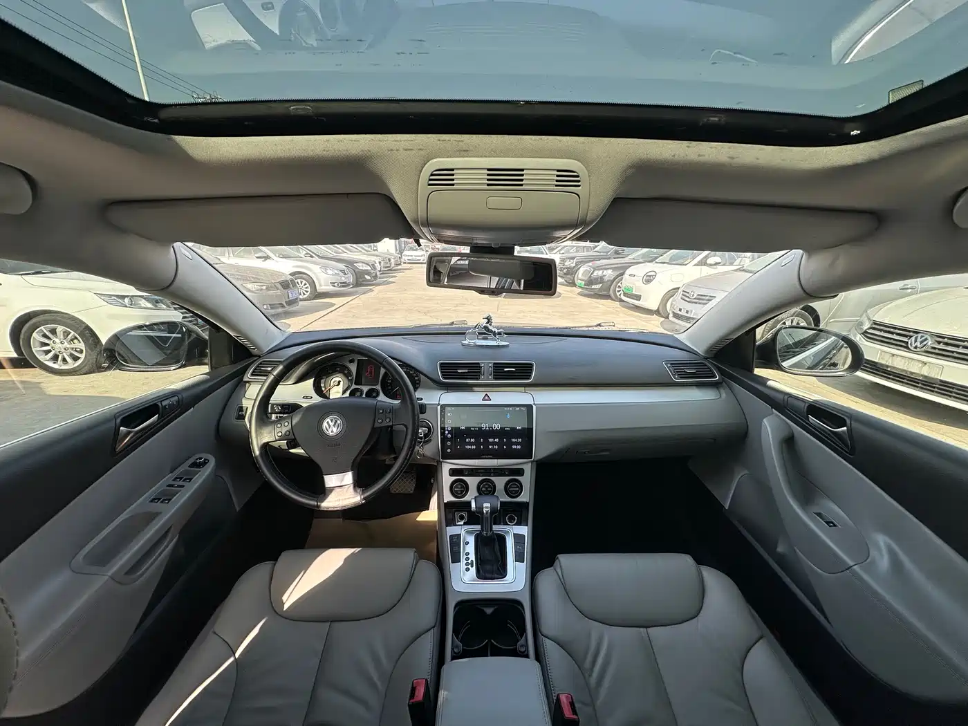 Volkswagen Magotan 2011 1.8TSI DSG Comfort фото 4