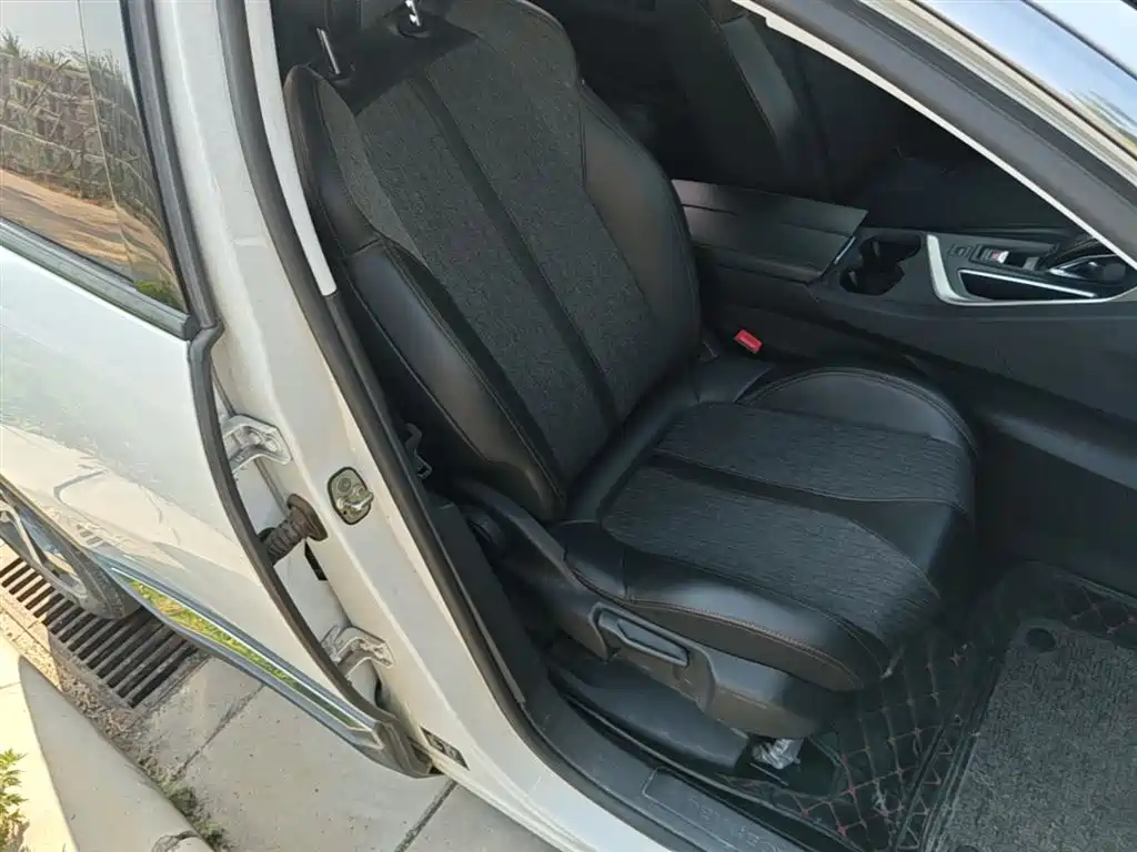 Peugeot 4008 2017 350THP Elite Edition фото 24