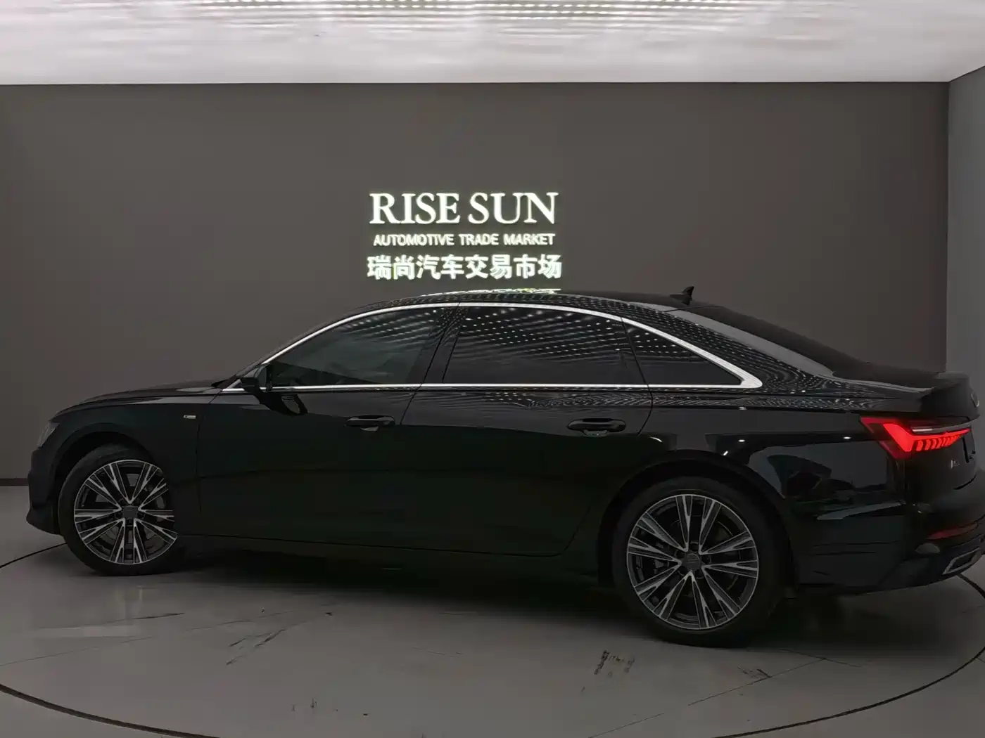 Audi A6L 2021 55 TFSI quattro Premium Dynamic фото 12