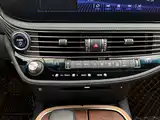 Фото 29 - Lexus LS