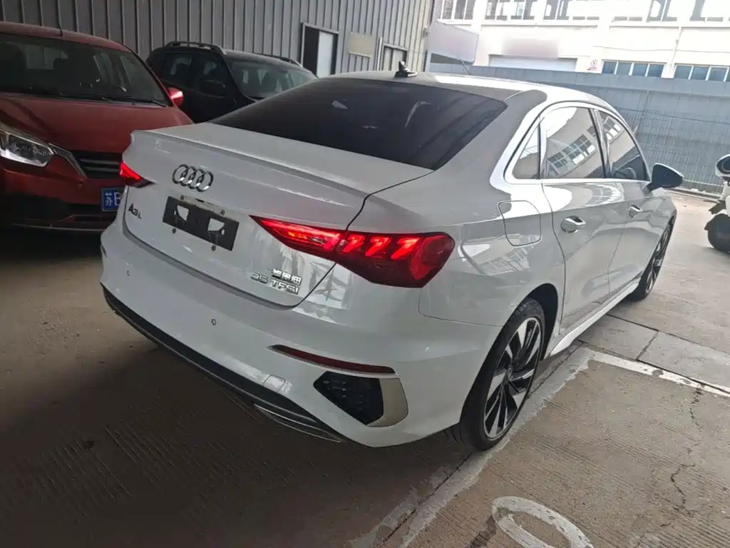 Фото 7 - Audi A3