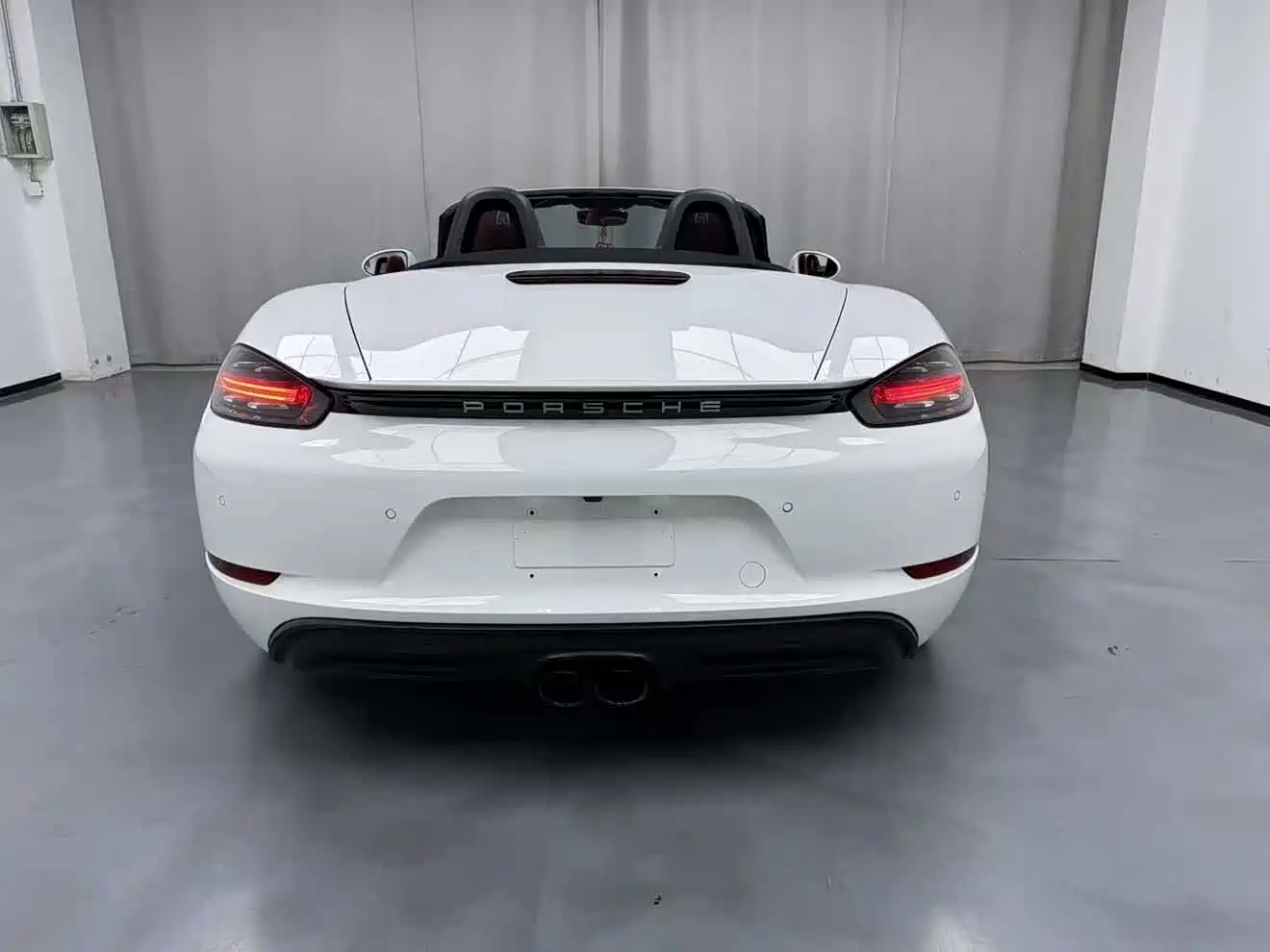 Porsche 718 2016 Boxster 2.0T фото 7