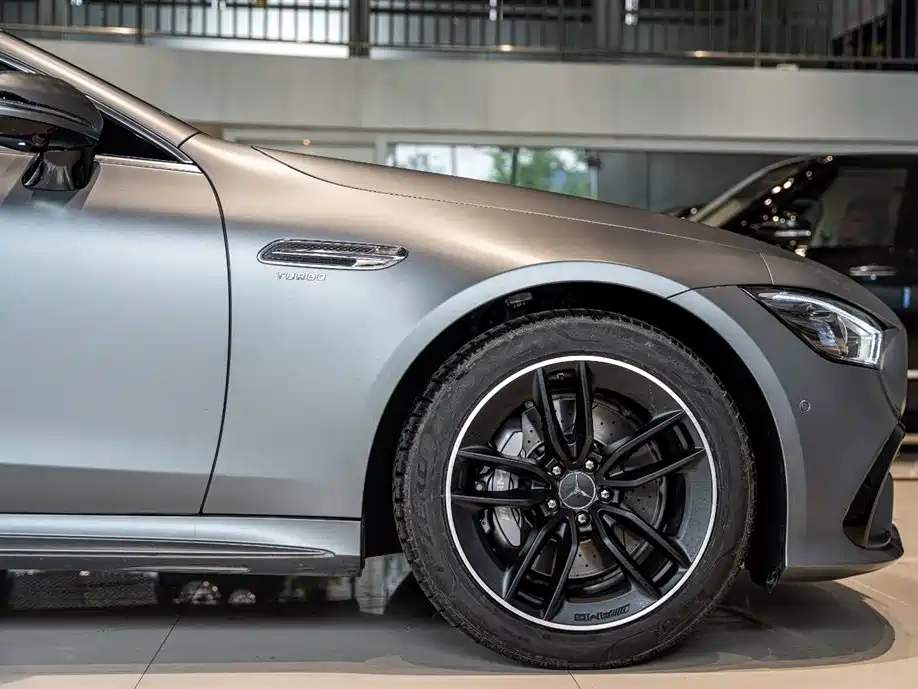 MERCEDES-BENZ AMG GT