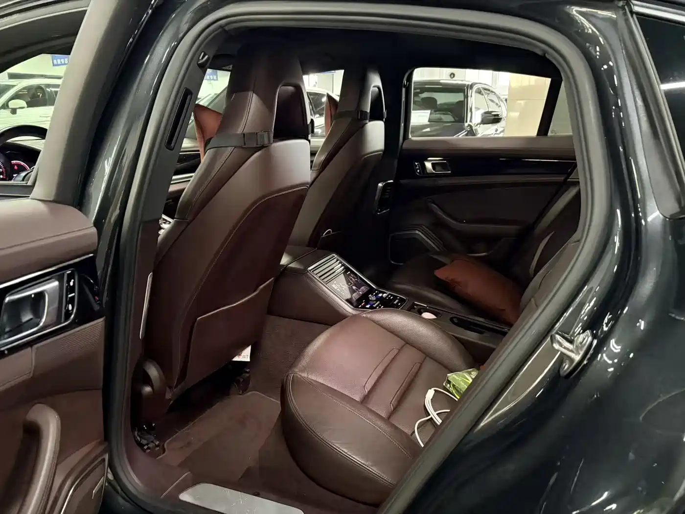 Porsche Panamera 2017 Panamera 3.0T фото 6
