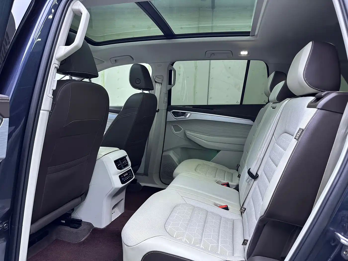 Volkswagen Talagon 2022 380TSI 4WD Luxury Premium Pro Edition 7-Seater фото 9
