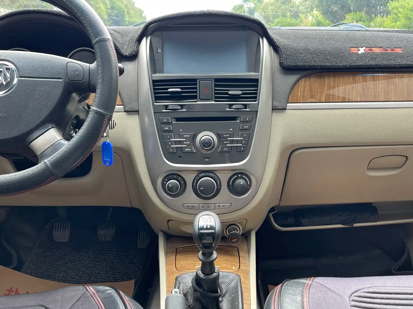 Buick Excelle 2015 1.5L Manual Classic фото 14